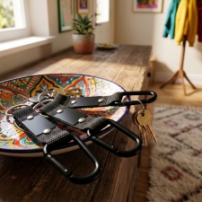Keyring with carabiner PHYLLIS