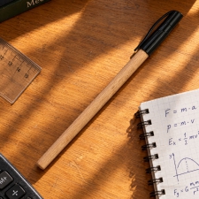 Wooden pen SADIE